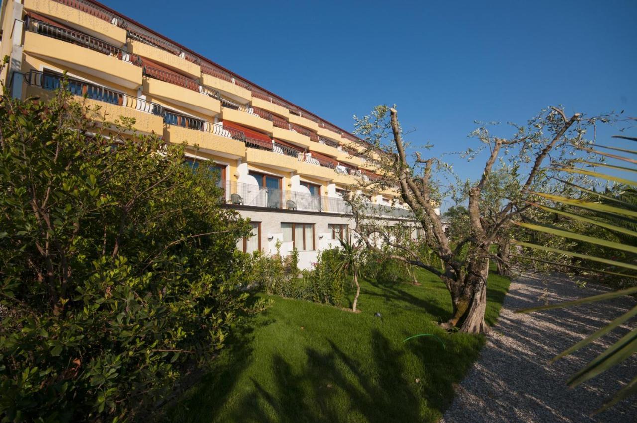 Eurocongressi Hotel Cavaion Veronese Bagian luar foto