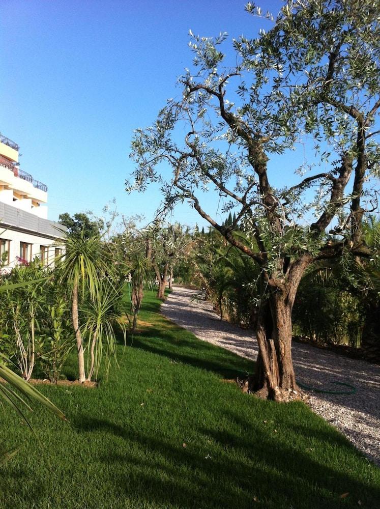 Eurocongressi Hotel Cavaion Veronese Bagian luar foto