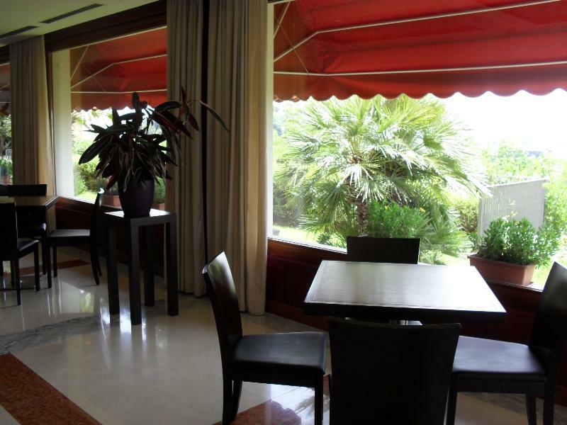 Eurocongressi Hotel Cavaion Veronese Bagian luar foto
